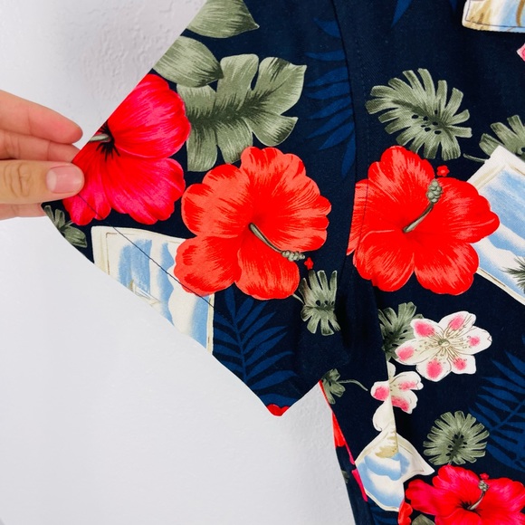 La Cabaña Hibiscus Floral Aloha Hawaiian Button Down Shirt - Picture 3 of 5